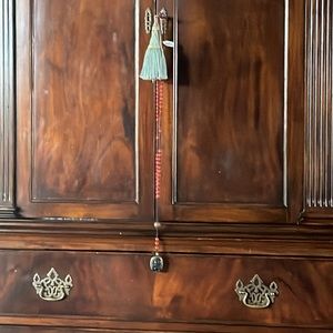 Exquisite original Hindu wood rosary necklace with amethyst and silver pendant